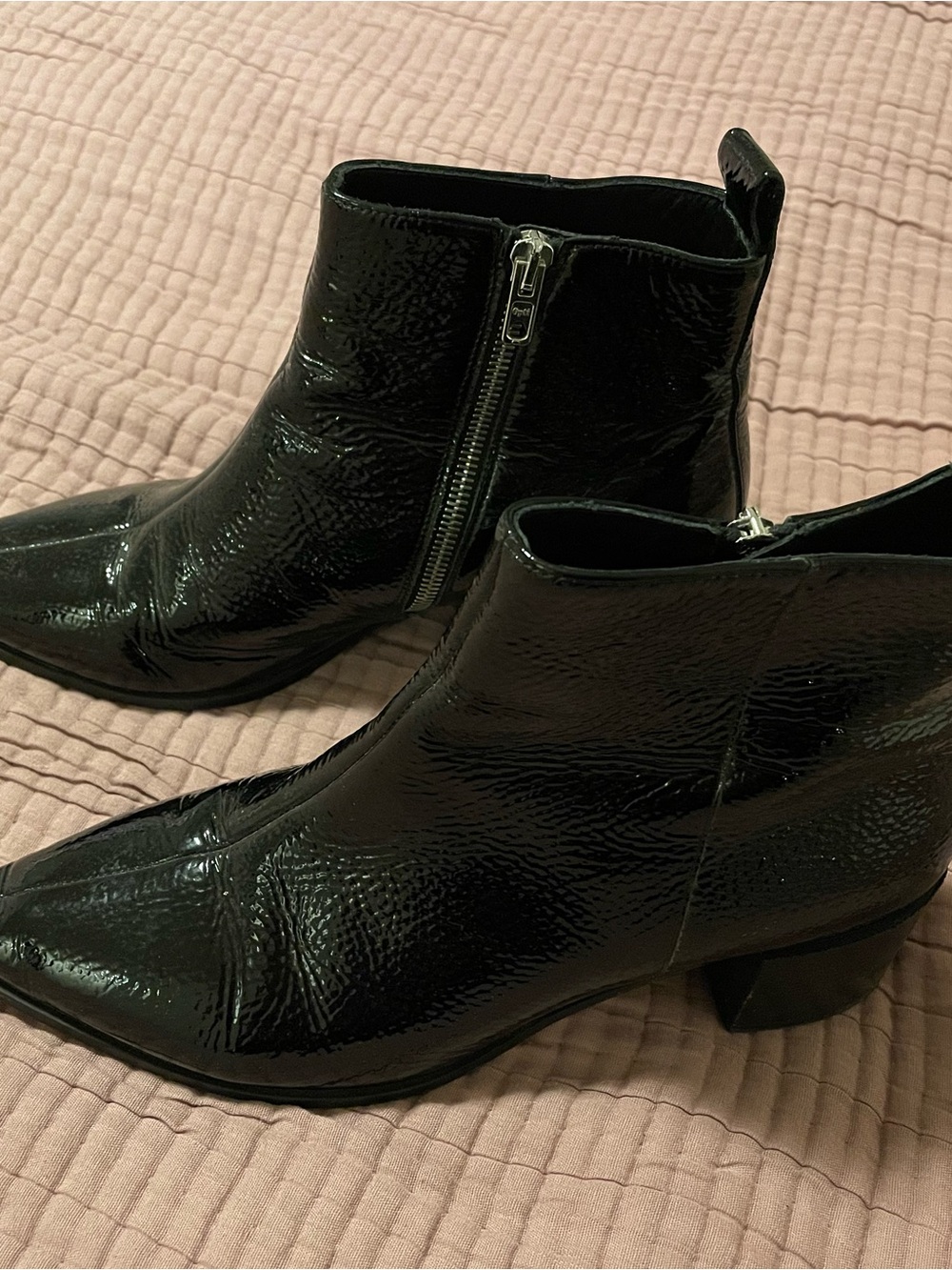 Everlane Pebbled Black Patent Leather The Boss Ankle Boots 8.5 View 3